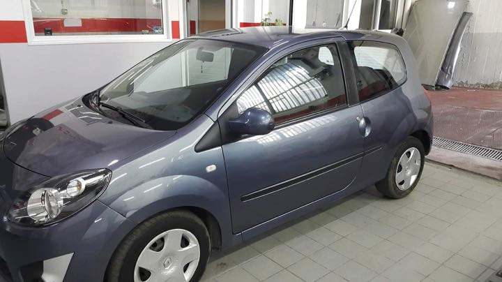 Renault Twingo μετά την αντικατάσταση οροφής